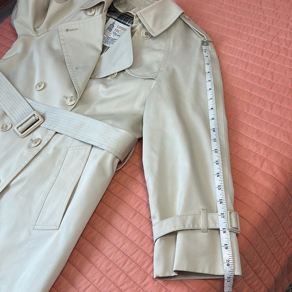London Fog Classic Double-Breasted Belted Wool zip out liner Trench Coat sz 8P - Picture 10 of 16
